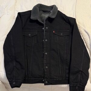 Levi's Black Denim Sherpa-Lined Jacket L
